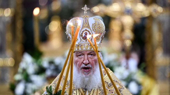 РПЦ залишиться без свічок? В Росії вибухнув парафіновий завод