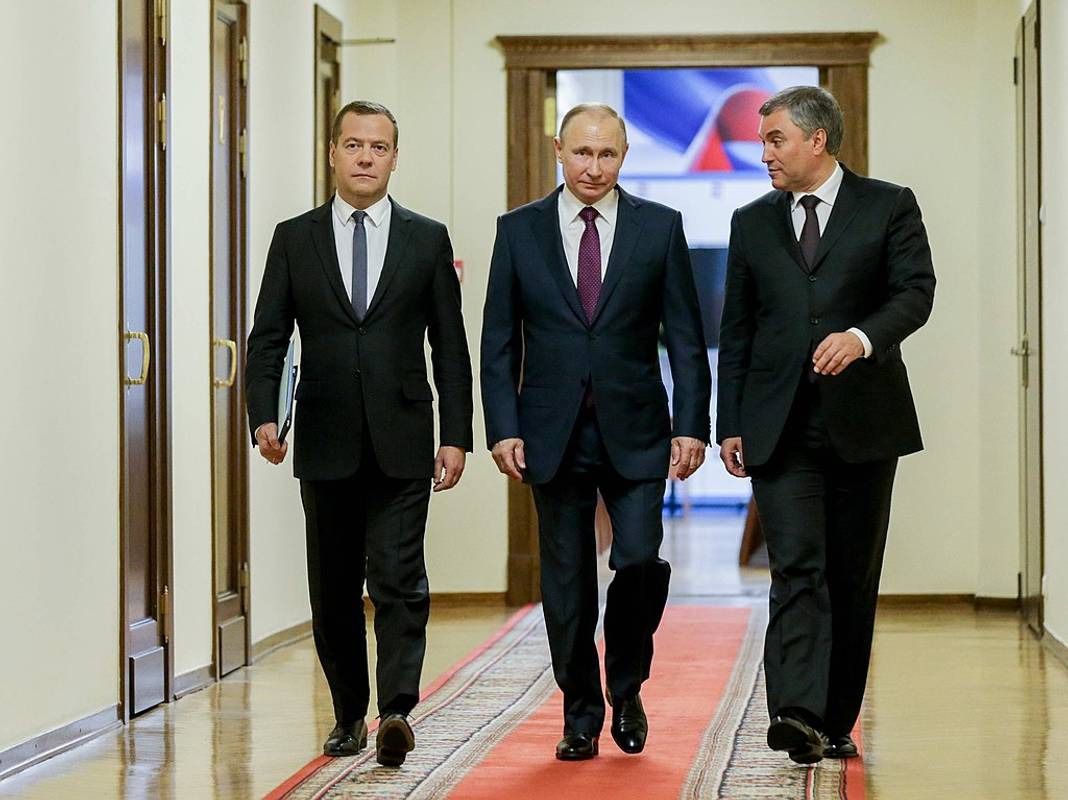 Кремль скликає термінову нараду: розвідка повідомила про проблеми у Росії